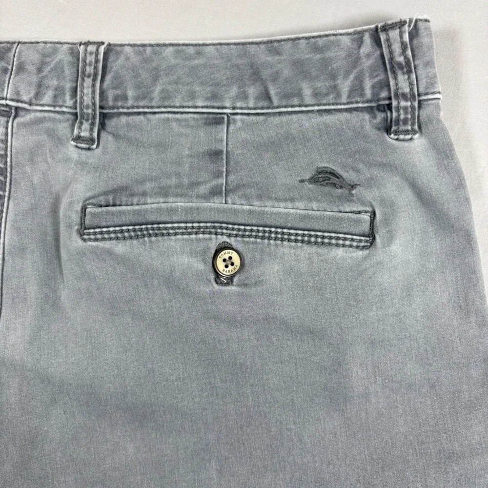 Tommy Bahama Boracay Chino Shorts Mens 32 Gray Cotton Tencel Stretch Coastal
